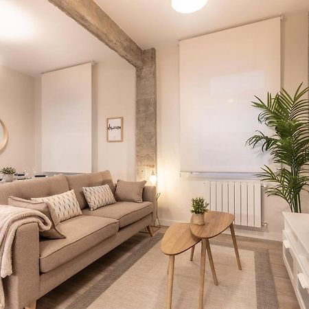 Ferienwohnung Recien Reformado Junto A Metro San Mames Bilbao Exterior foto