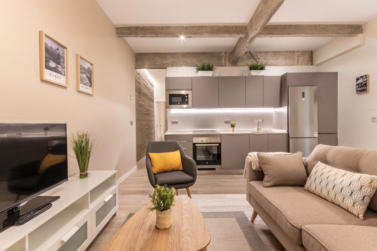 Ferienwohnung Recien Reformado Junto A Metro San Mames Bilbao Exterior foto