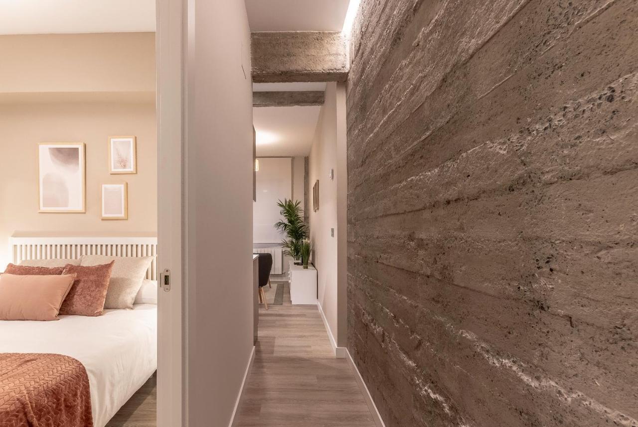 Ferienwohnung Recien Reformado Junto A Metro San Mames Bilbao Exterior foto